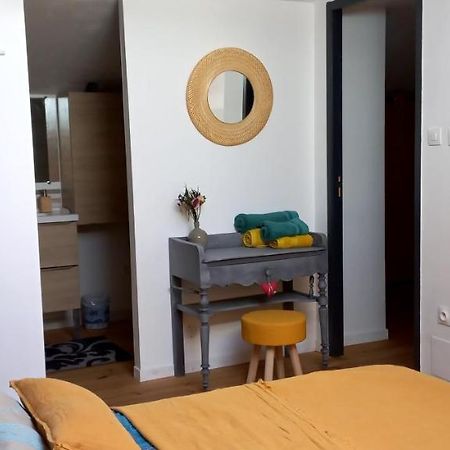 Charmant Logement Avec Terrasse Salinelles Buitenkant foto